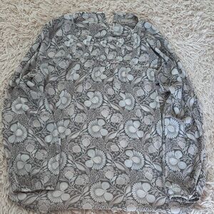 LOFT Gray and Cream Floral Blouse. Beautiful print, in great shape.